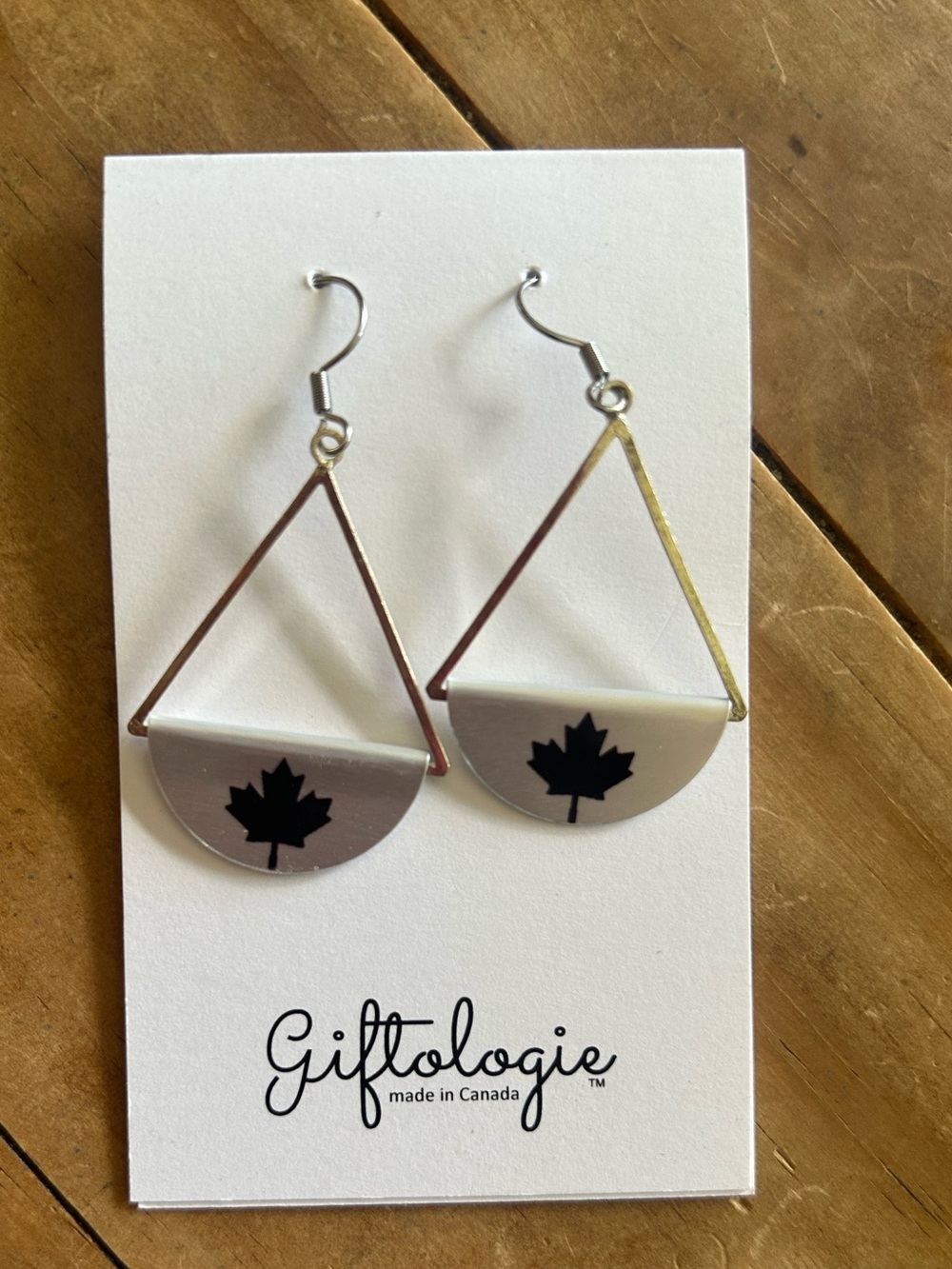 Canada earrings